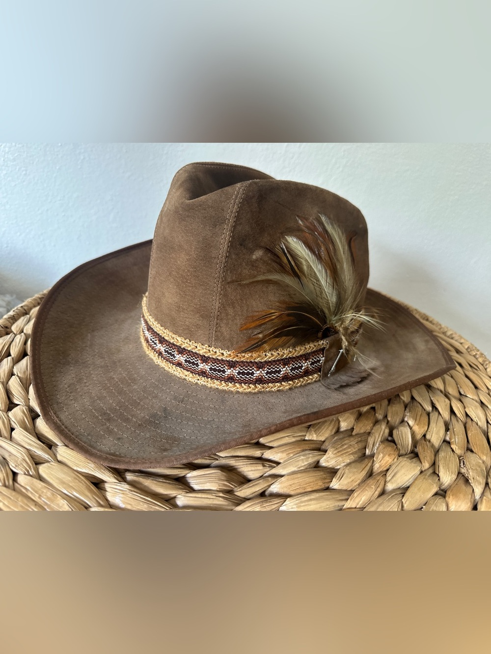 Vintage STETSON Brown Suede Cowboy Hat Size Large Feather Woven Band Western